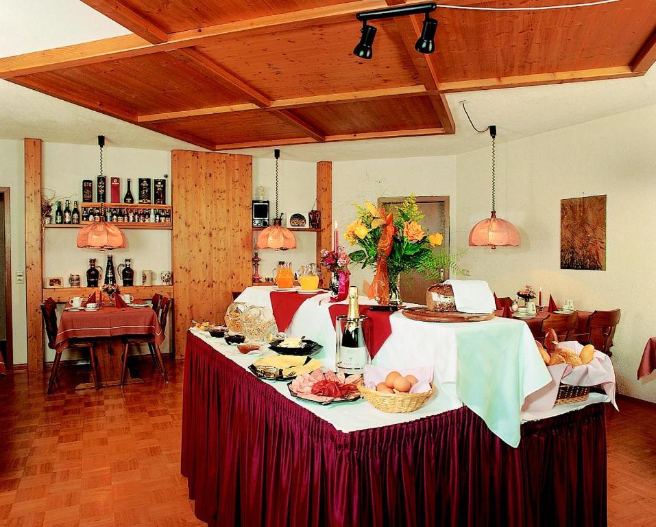 Aparthotel Kupferkanne ทอดท์โมส ภายนอก รูปภาพ