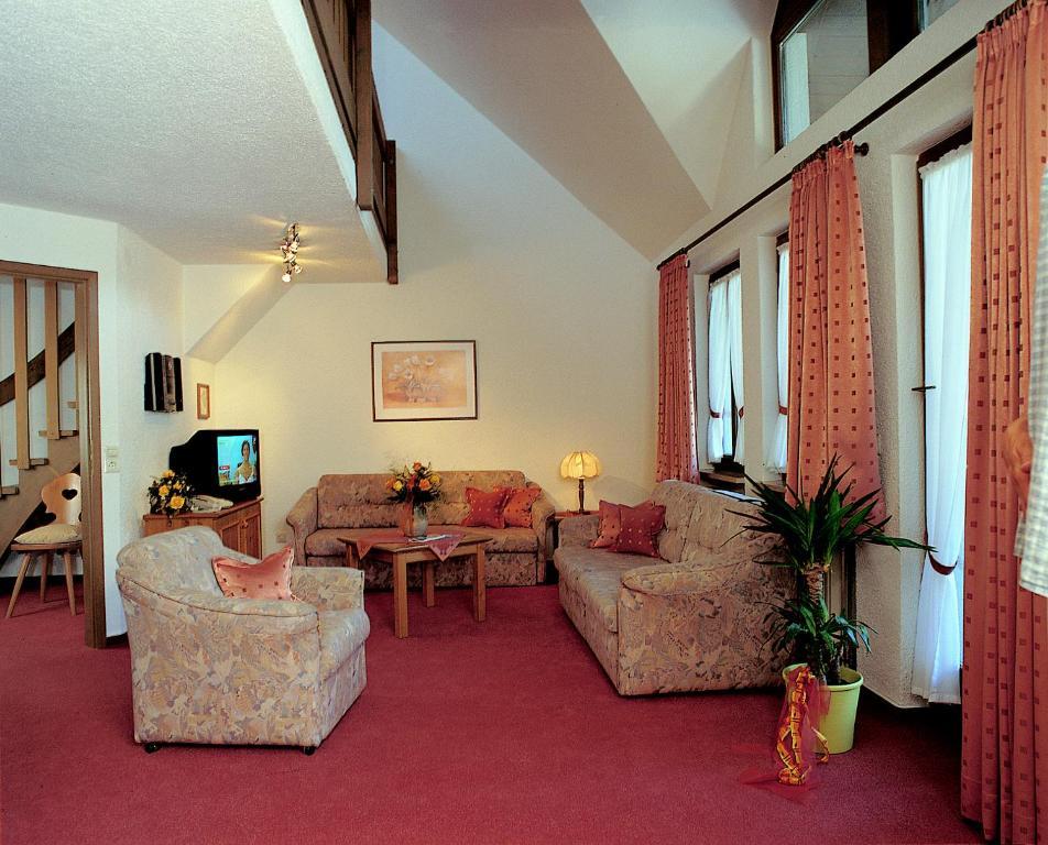 Aparthotel Kupferkanne ทอดท์โมส ภายนอก รูปภาพ